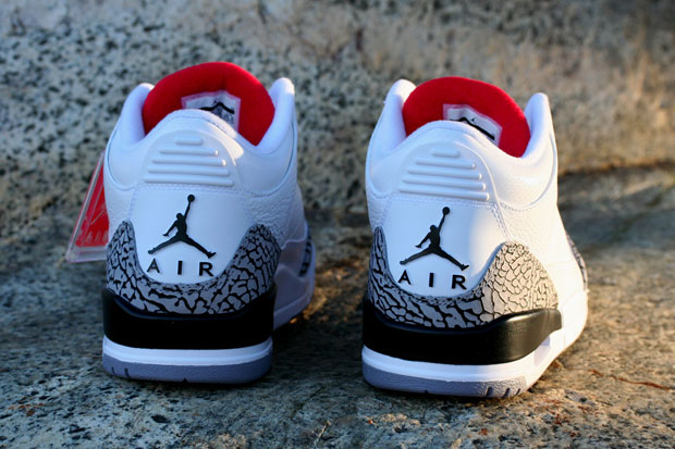 air jordan logo on shoes